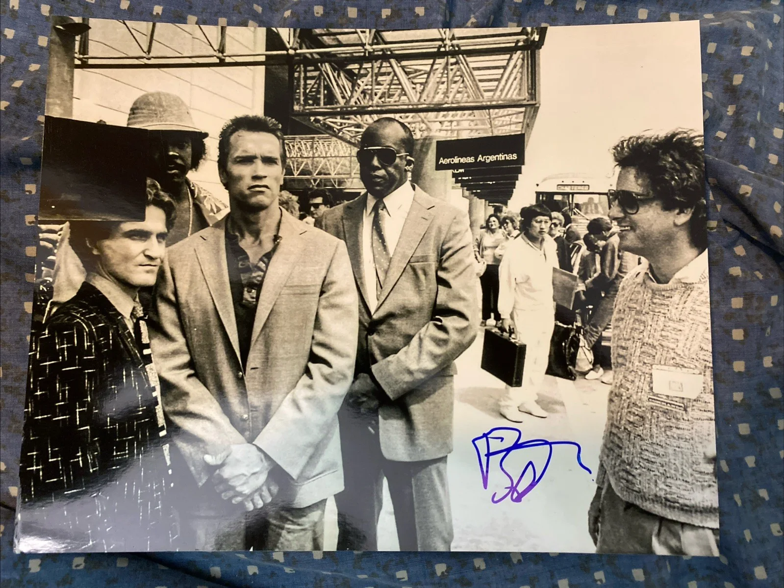 Bill Duke — Bill Duke Signed Black & White 8x10 Glossy Commando Photo!