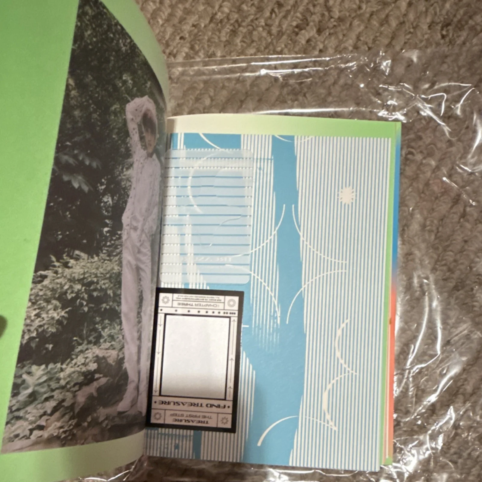TREASURE The First Step Chapter Three Signed Album KOMCA Authenticated, image 4