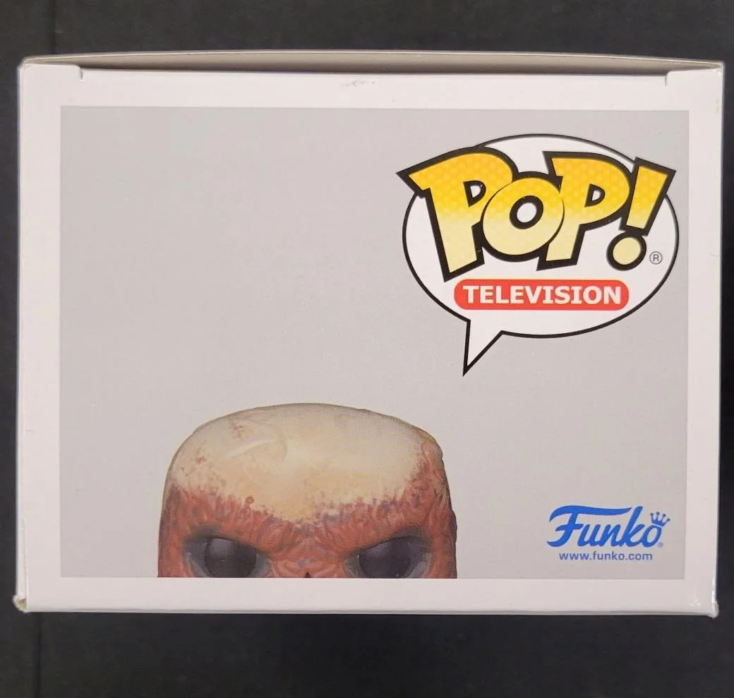 Ross Duffer, Matt Duffer — Ross & Matt Duffer Brothers signed Vecna Funko Pop Stranger Things 2 Beckett BAS, изображение 5