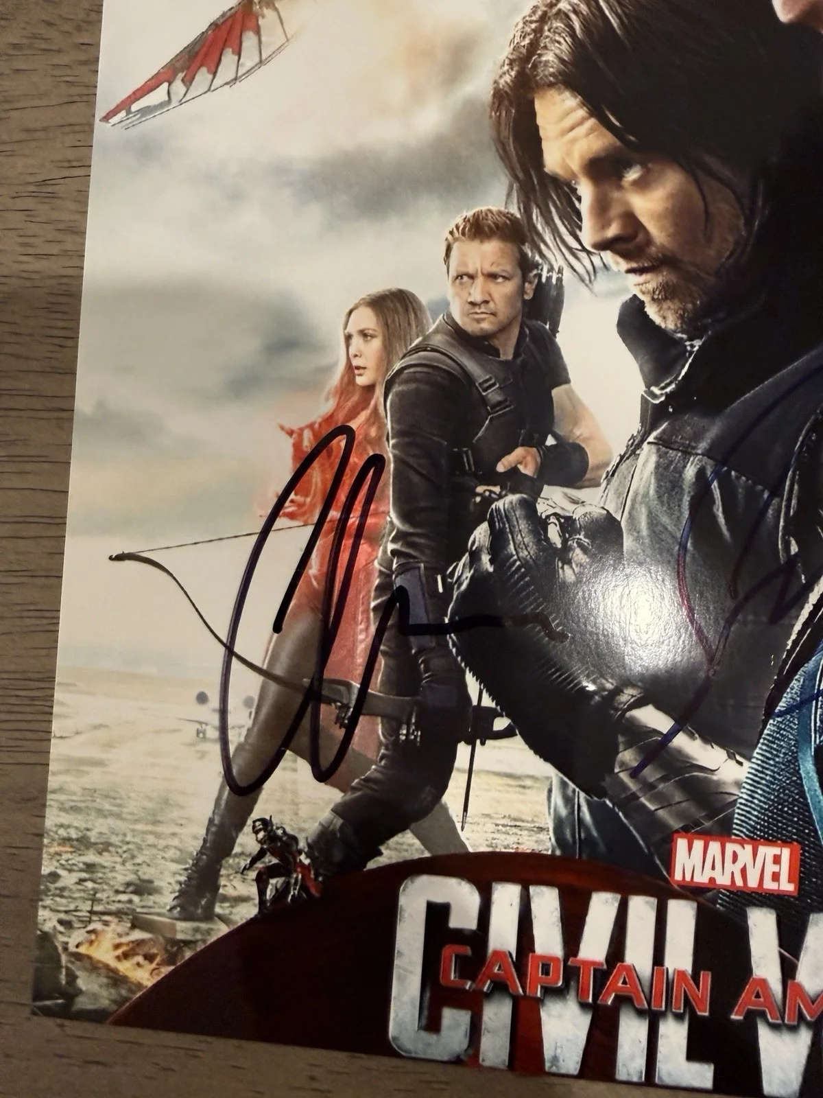 Chris Evan's and Sebastian Stan Signed Autograph 8x10 Photo COA, изображение 3