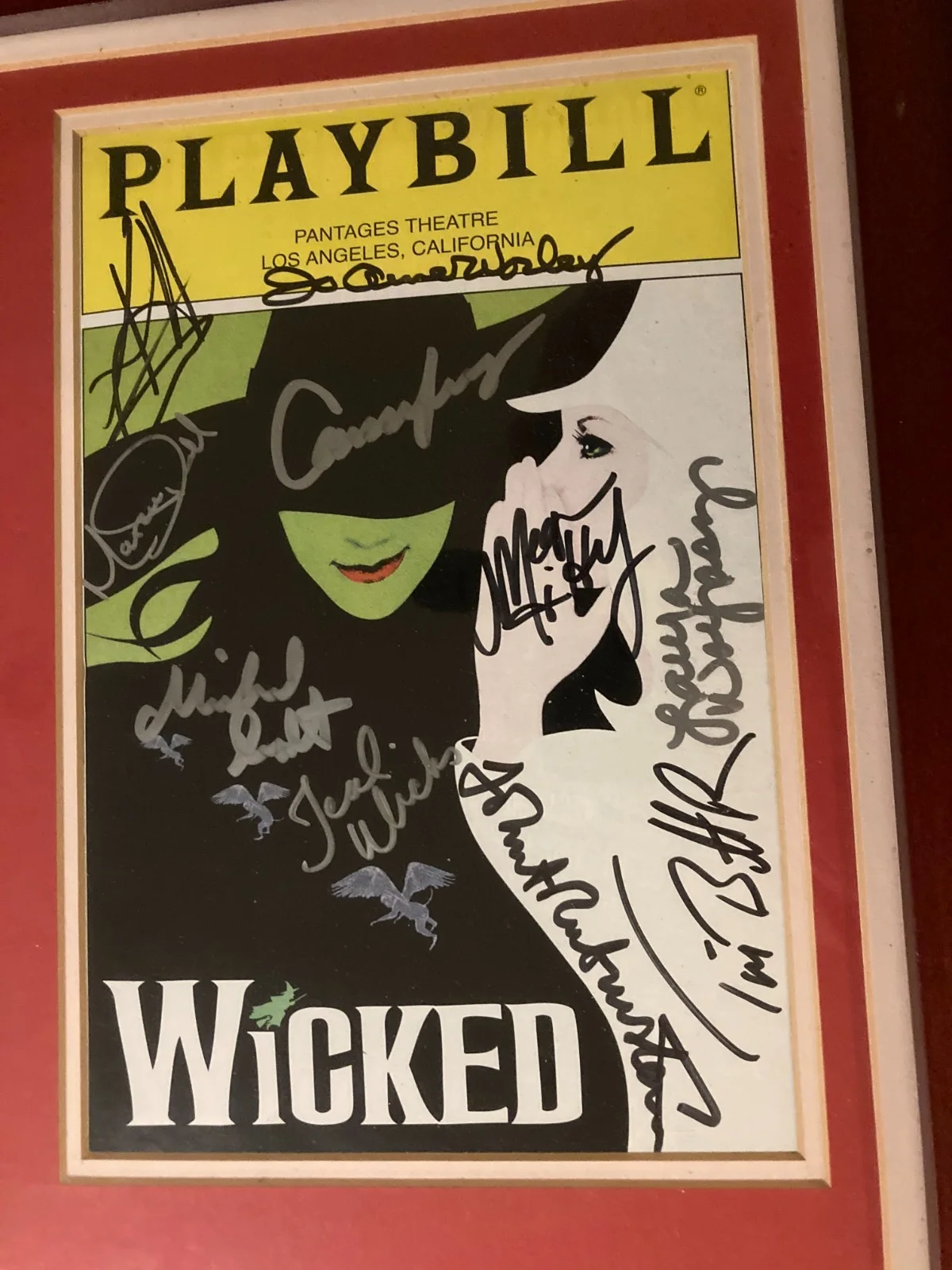 Cast — WICKED Broadway Cast Signed Playbill, Photo, Ticket 2008 Pantages Theater Framed, image 3
