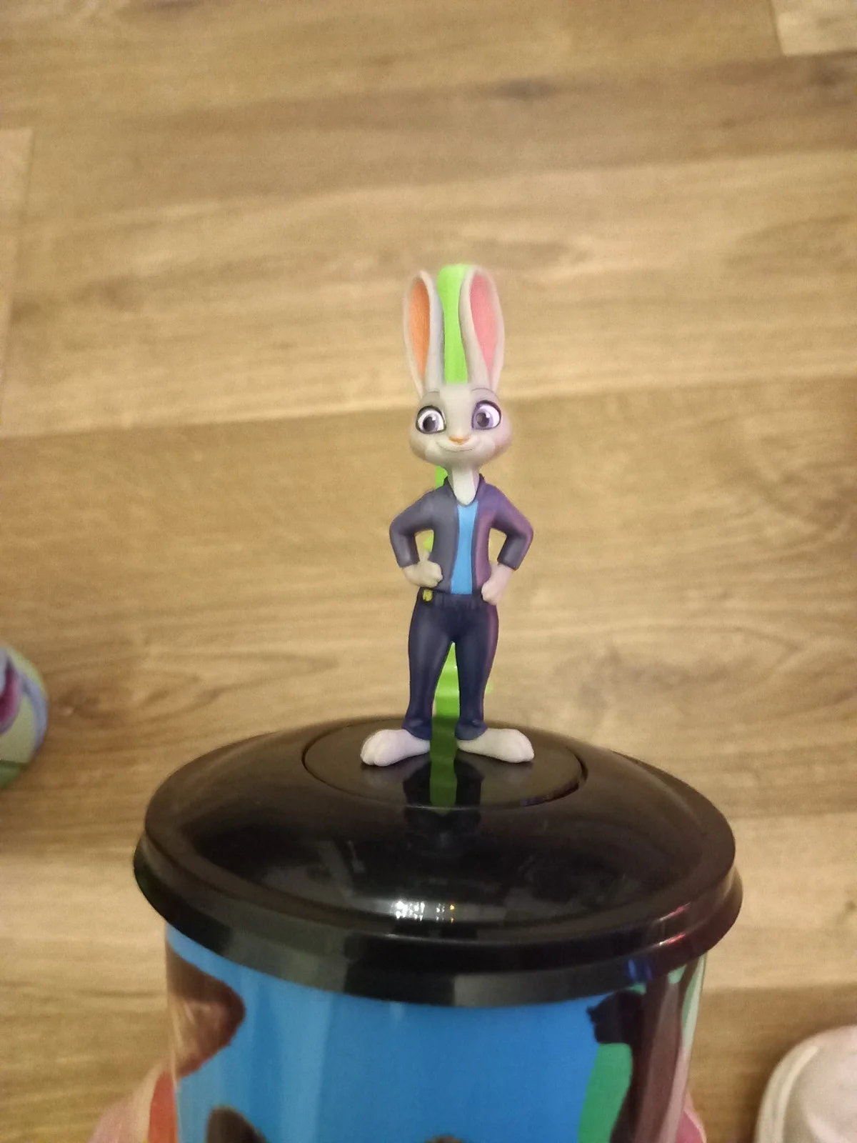 Collectable Cinema Xootropolis 2 Srinkung Cups With Straw And Figure X 2 NEW, изображение 5