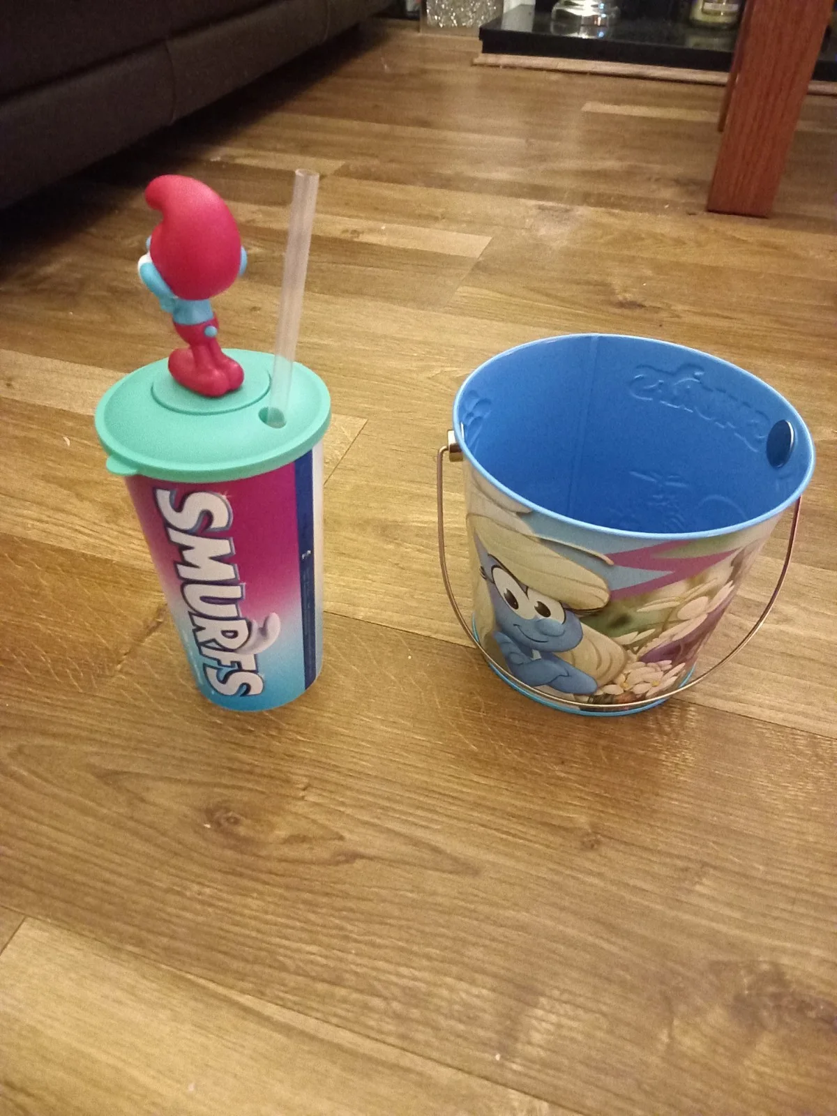 Collectable Cinema Smurfs Drinking Cup With Staw And Popcorn Bucket BRAND NEW, изображение 2