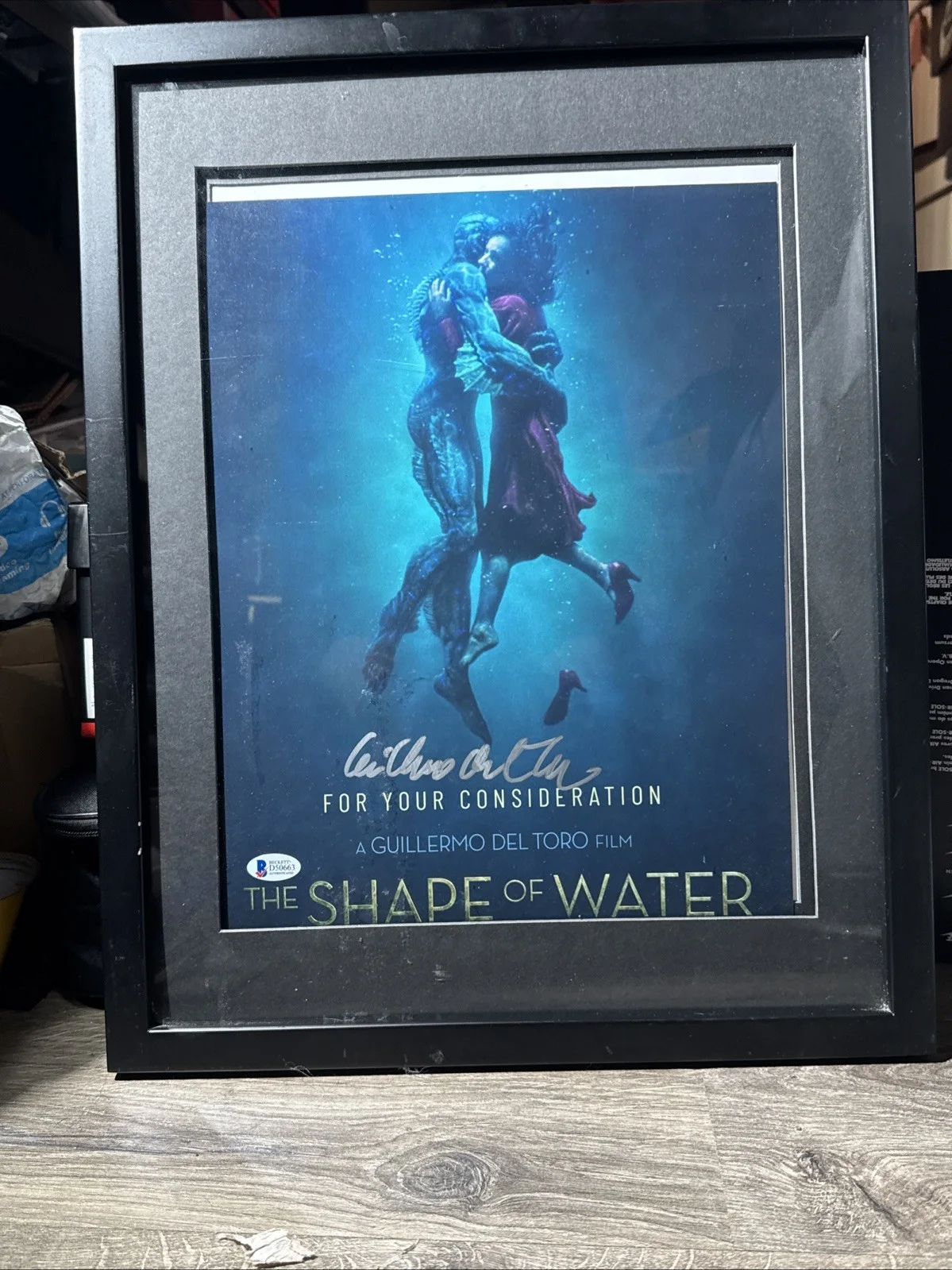 Framed Guillermo Del Toro Signed 12x18 Photo Shape Of Water Authentication, изображение 5