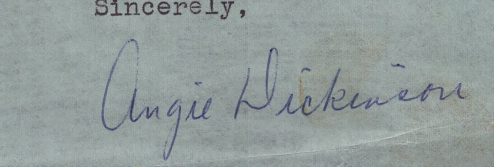 Angie Dickinson — ANGIE DICKINSON - TYPED LETTER SIGNED 05/16/1960, image 2