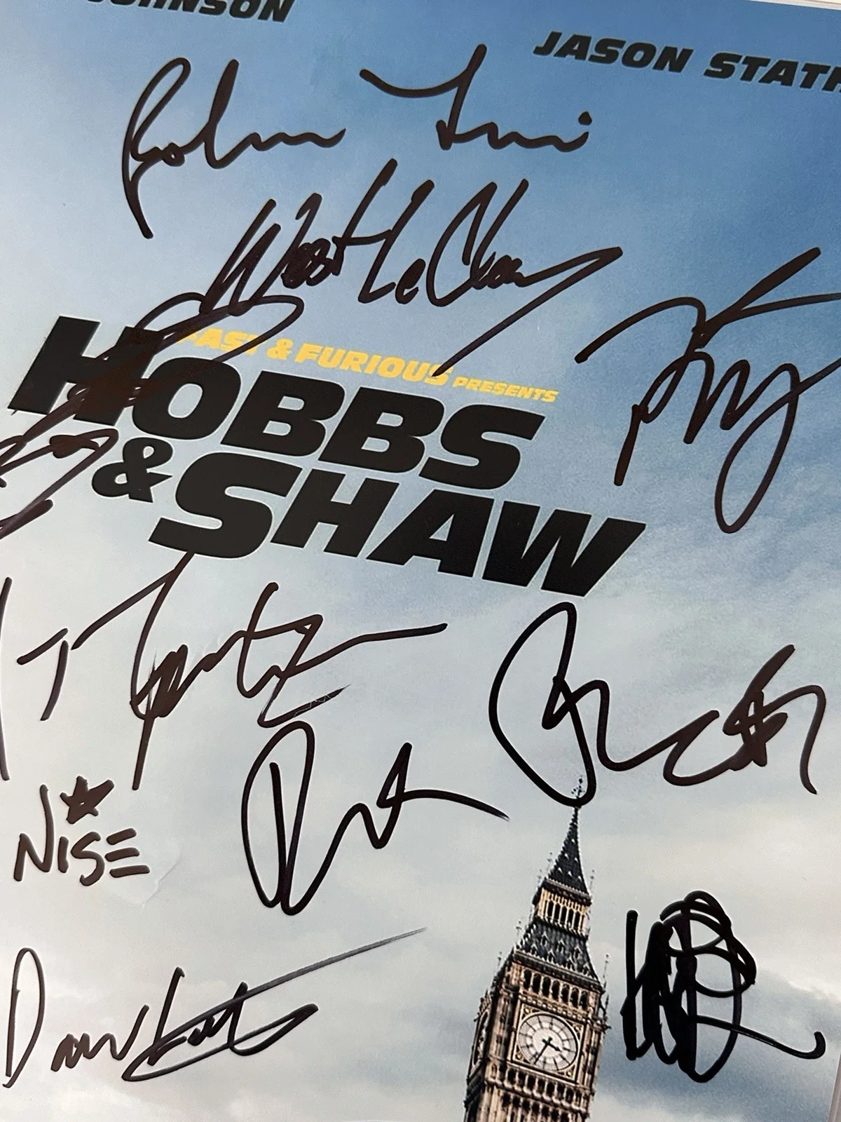 Hobbs & Shaw 12x18 Movie PosterJason Statham & Cast Signed JSA Certified LOA, изображение 4