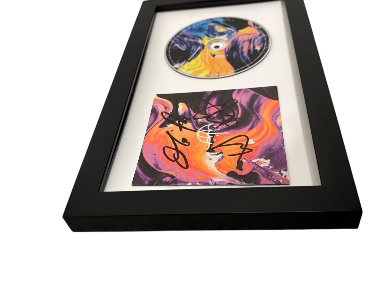 BRING ME THE HORIZON SIGNED AUTOGRAPH THAT’S THE SPIRIT FRAMED CD OLI +3 JSA COA, изображение 4