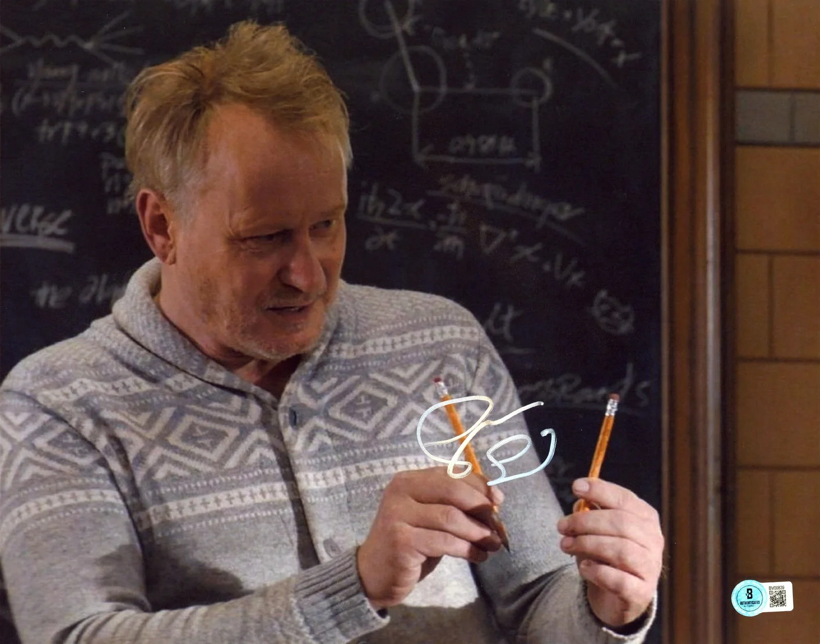 Stellan Skarsgard — Stellan Skarsgard Thor Authentic Signed 11x14 Horizontal Photo BAS #BV00839