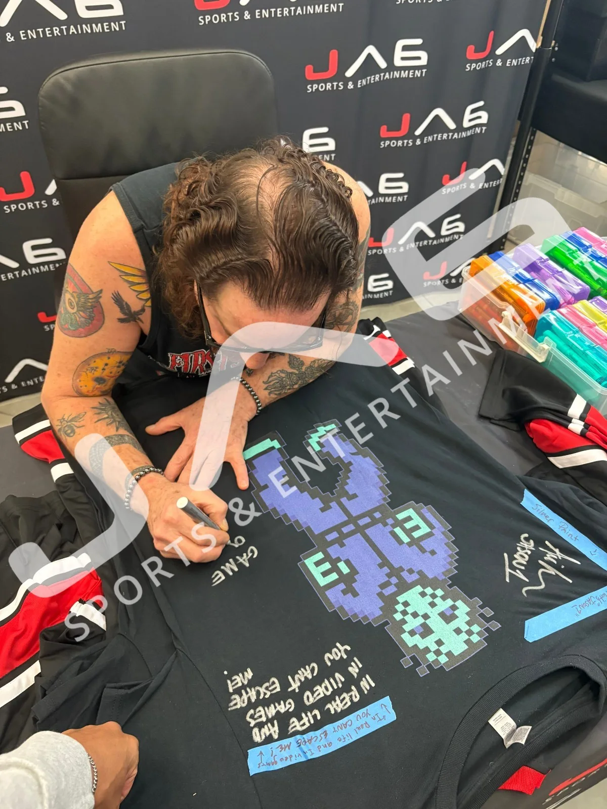 Ari Lehman — Share Ari Lehman autographed signed inscribed T-Shirt Jason Friday the 13th JSA, изображение 2