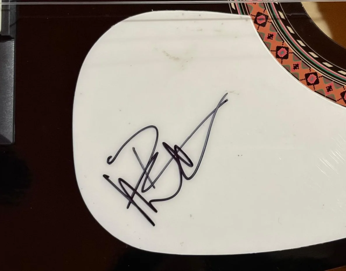 Dave Matthews — DAVE MATTHEWS SIGNED AUTOGRAPH ACOUSTIC GUITAR CRASH INTO ME BAND TWO STEP PSA A, изображение 3