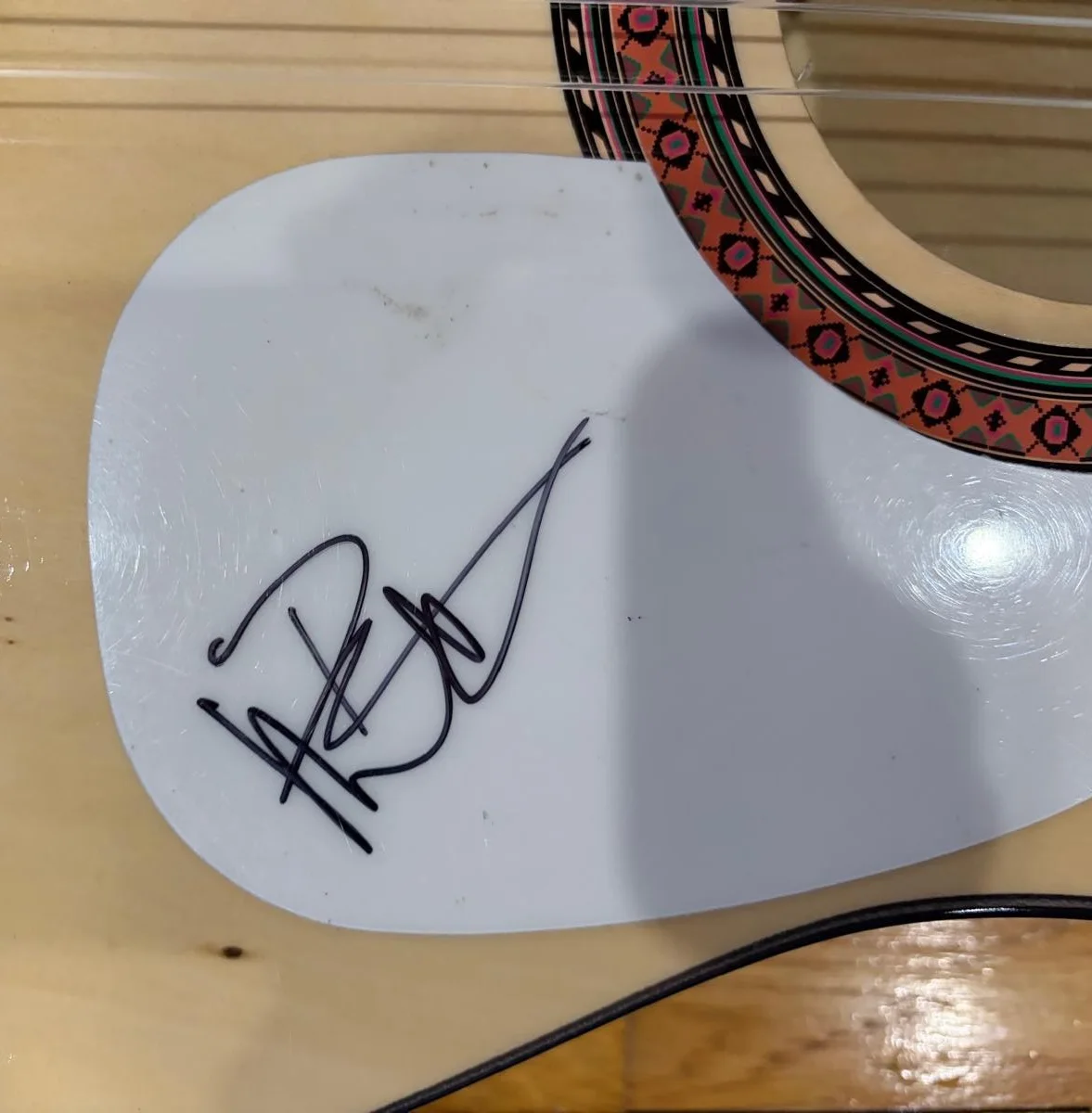 Dave Matthews — DAVE MATTHEWS SIGNED AUTOGRAPH ACOUSTIC GUITAR CRASH INTO ME BAND TWO STEP PSA A, изображение 3