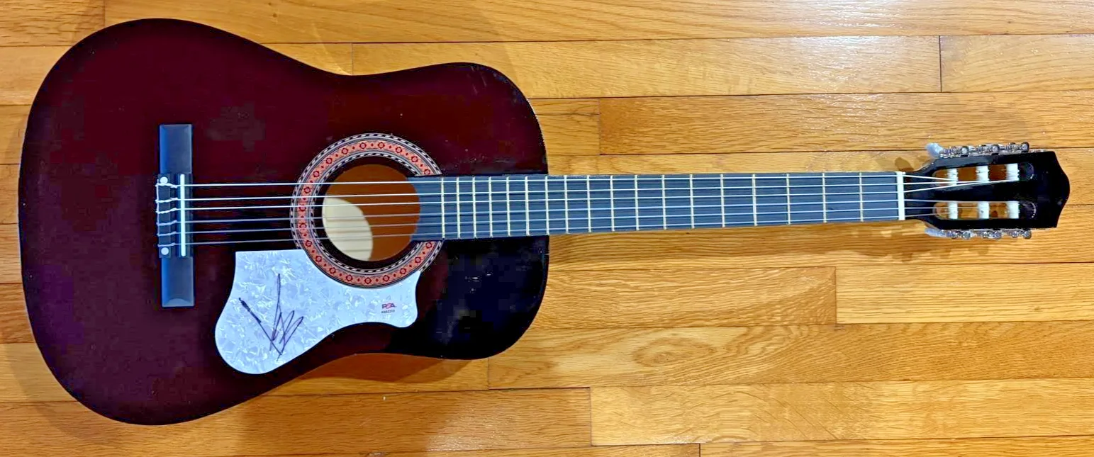 Chris Cornell — CHRIS CORNELL SIGNED AUTOGRAPHED ACOUSTIC GUITAR SOUNDGARDEN LIKE A STONE PSA E, изображение 2