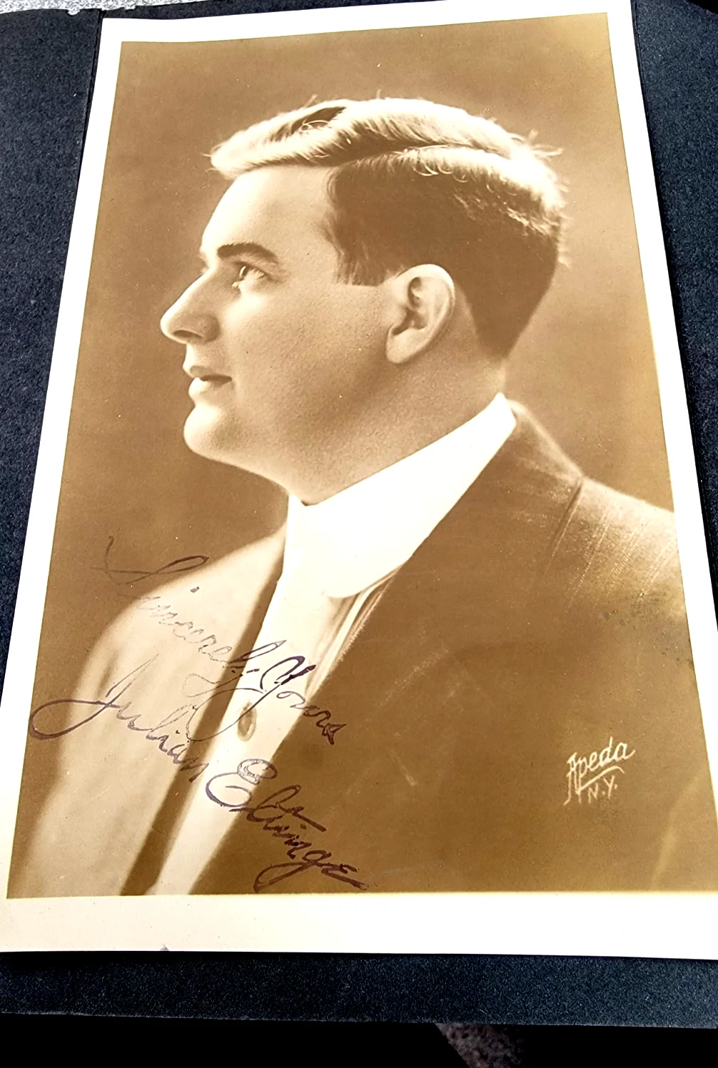 JULIAN ETINGER — VINTAGE SIGNED (2) ACTOR JULIAN ETINGER-1910- AS A MAN AND AS A WOMAN, изображение 2