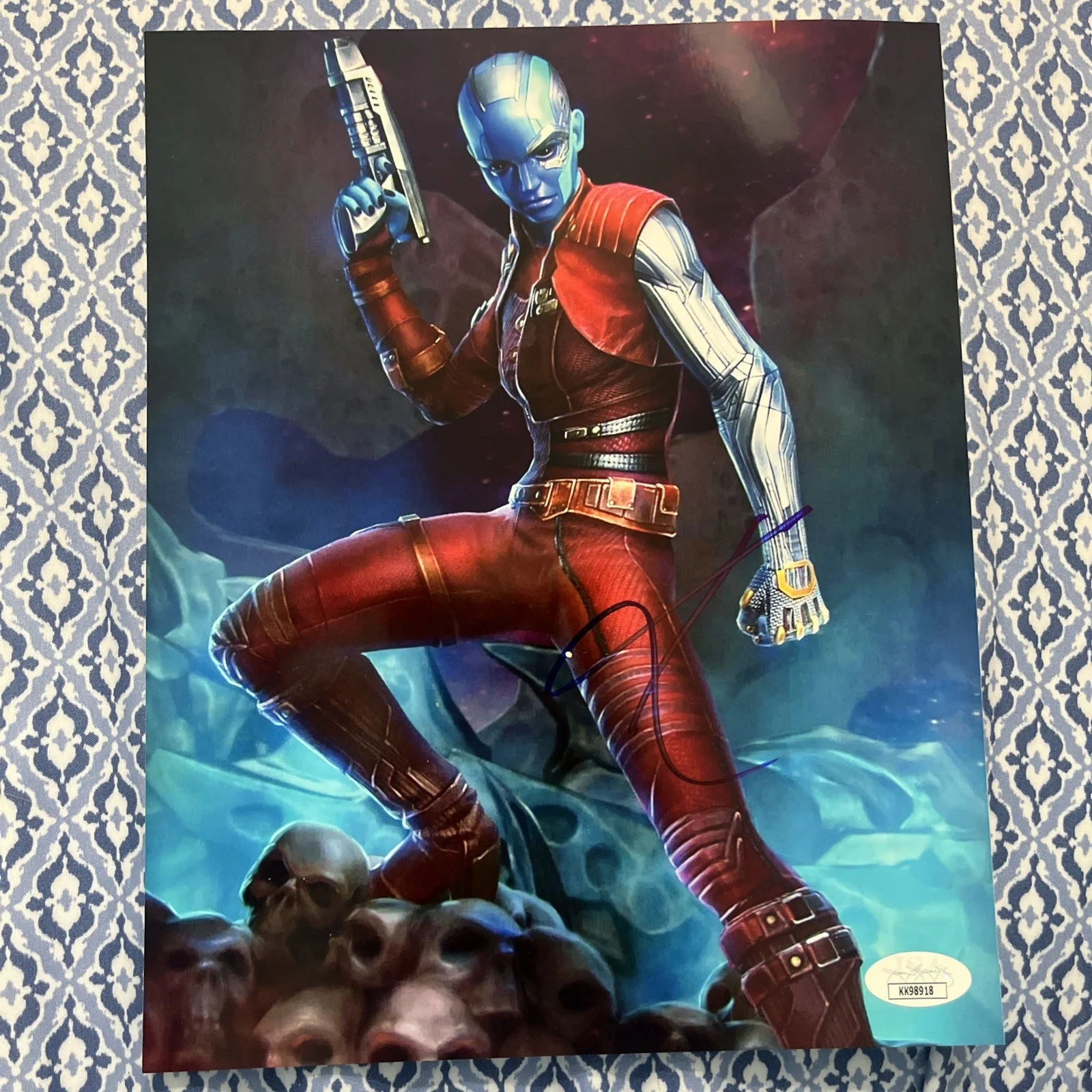 Karen Gillan — Karen Gillan Signed Autograph 8x10 Photo - Nebula in Guardians of the Galaxy