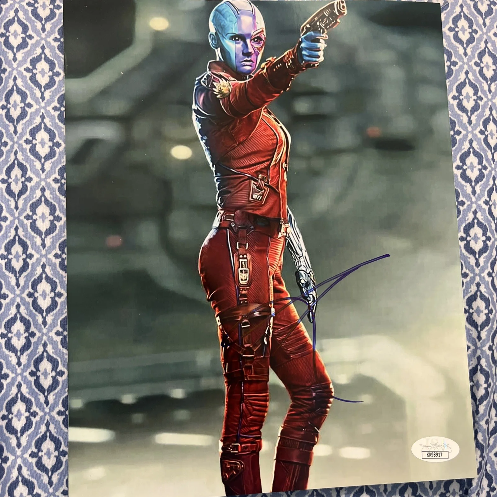Karen Gillan — Karen Gillan Guardians of the Galaxy 8x10 Signed Photo JSA Certified Autograph