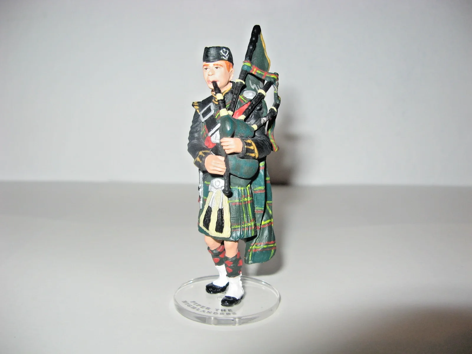Corgi Icon Piper The Highlanders Figure With Box & Packaging No F07191, image 2