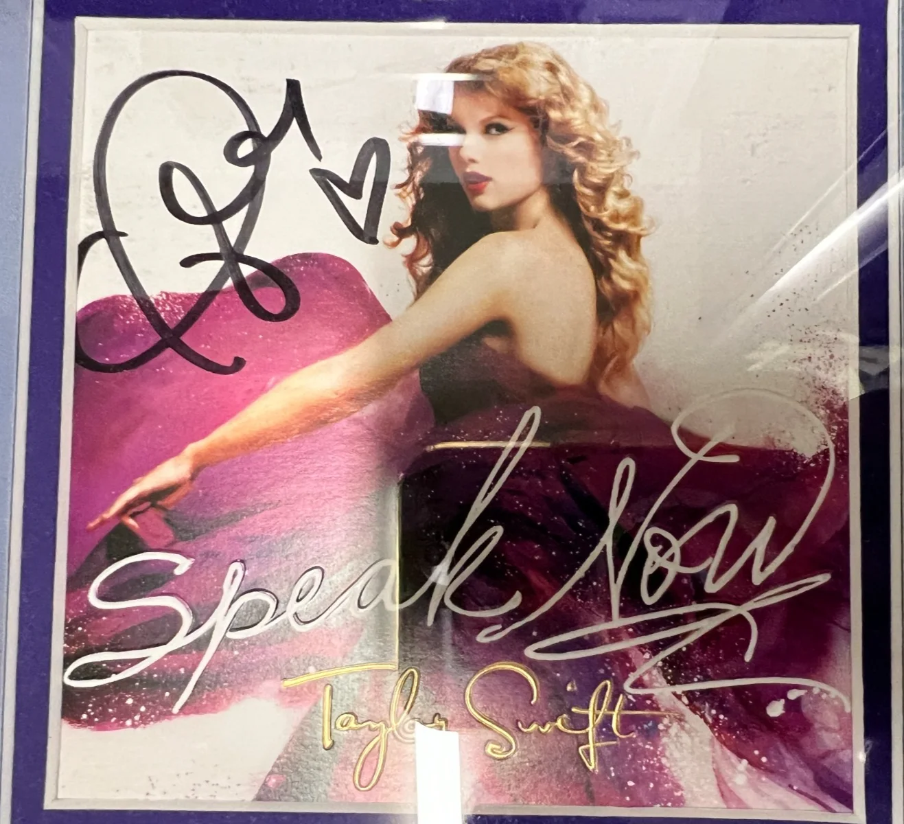 Taylor Swift Signed Speak Now CD Album 26.5x33.5" World Tour Display Beckett LOA, изображение 4