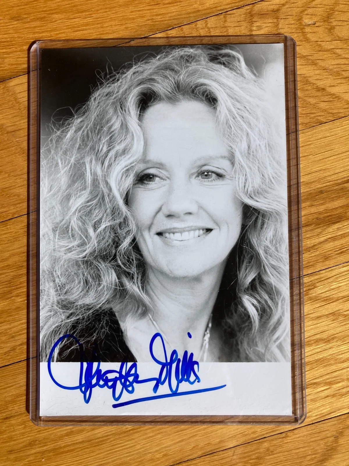 Hayley Mills — Hayley Mills Signed Autographed 4x6 Photo The Parent Trap Tiger Bay Pollyanna