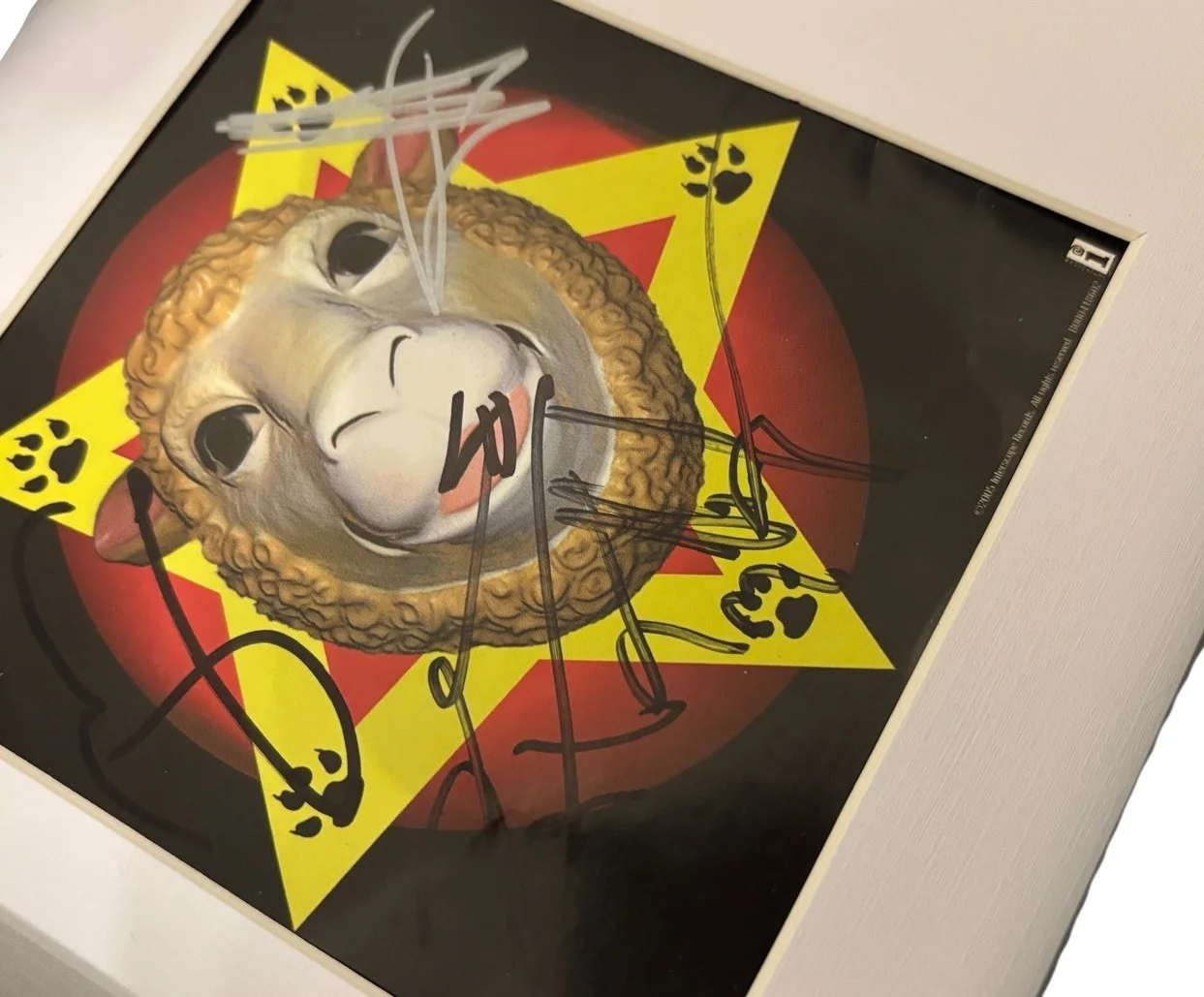 QUEENS OF THE STONE AGE SIGNED AUTOGRAPH x4 LULLABIES PARALYZE FRAMED CD JOSH +3, image 3