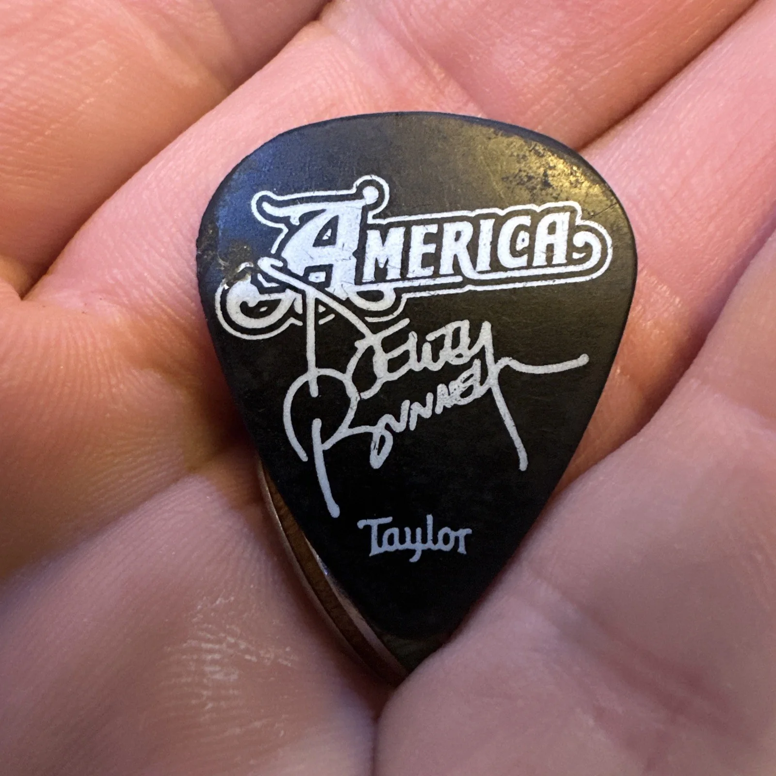 America Band Guitar Pick Dewey Bunnell Tour Used, image 3