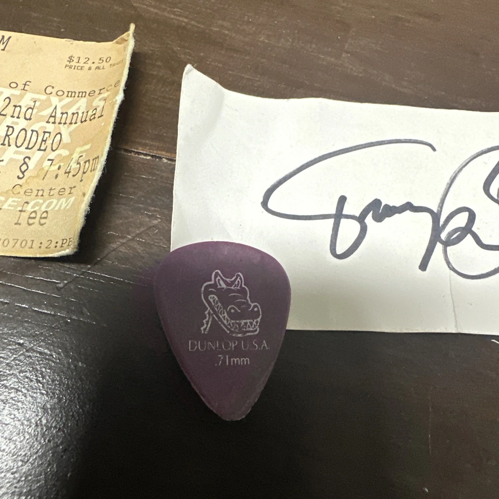 TRACY BYRD COUNTRY ARTIST AUTOGRAPHED ORIGINAL Show Ticket, Guitar Pick, image 2
