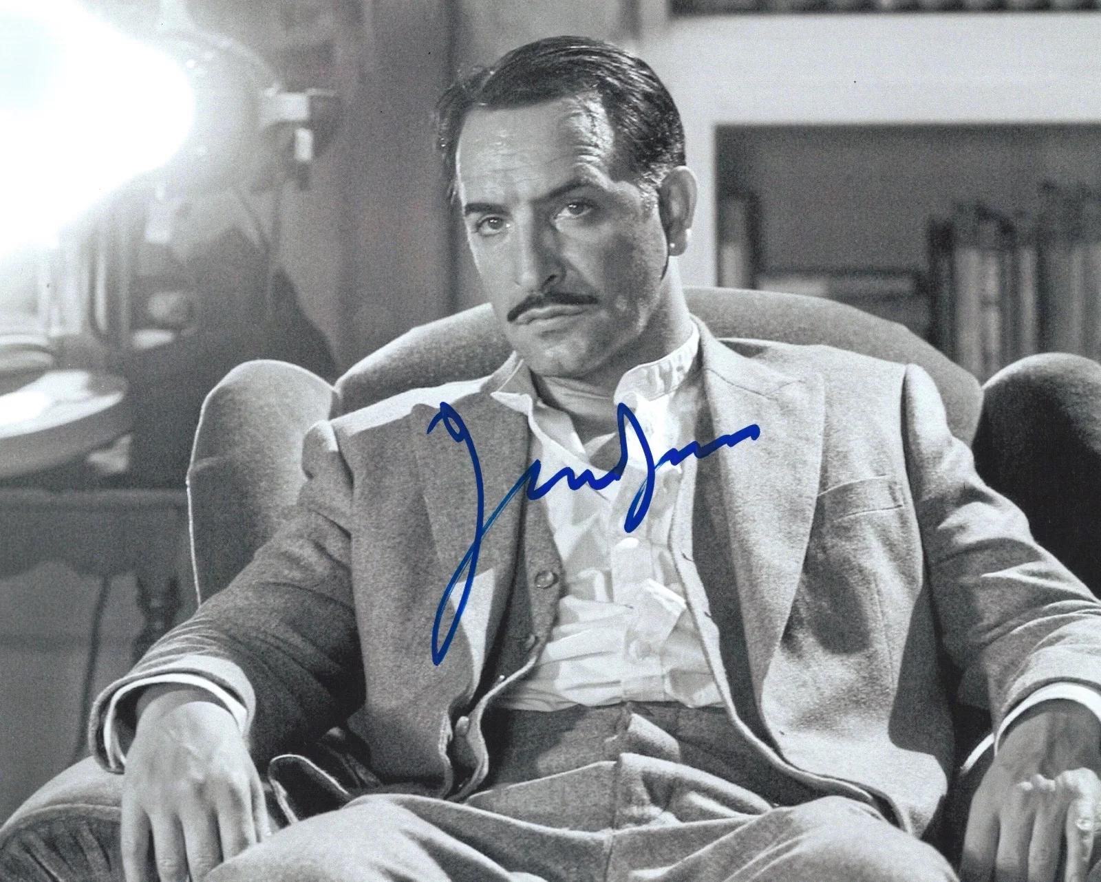 Jean Dujardin — Jean Dujardin signed The Artist 8x10 photo - In Person. Oscar Winner