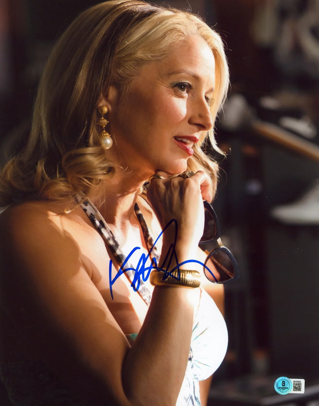Katherine LaNasa — Katherine LaNasa The Squeeze Authentic Signed 11x14 Vertical Photo BAS #BV00864