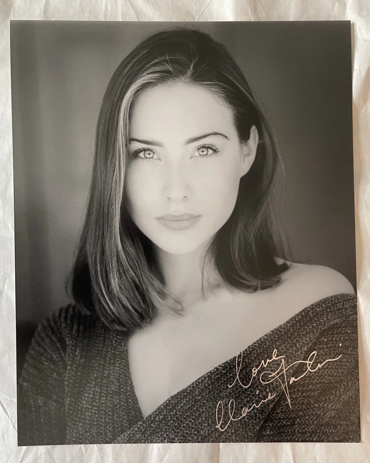 Claire Forlani — Claire Forlani Signed 8x10 Auto Meet Joe Black CSI with Certificate Circa 2000