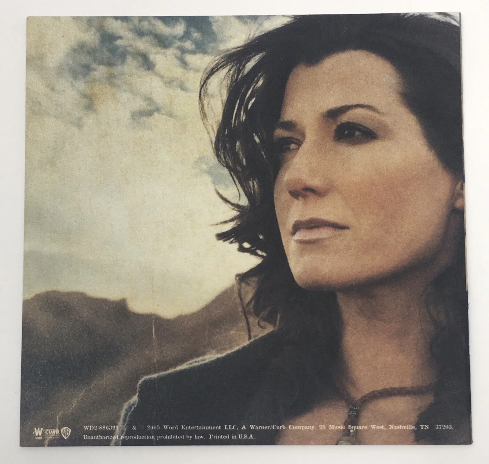 AMY GRANT “Rock Of Ages... Hymns & Faith” SIGNED Autographed CD Cover Autograph, изображение 3