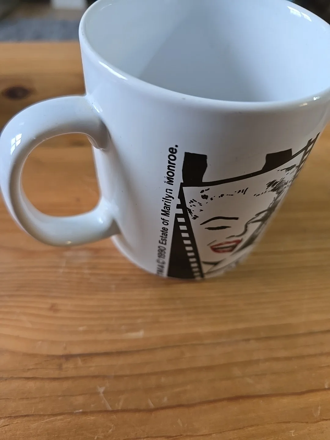 Rare 1990 From Estate Of MARILYN MONROE Coffe MUG Trade Marked New Nice Design, image 3