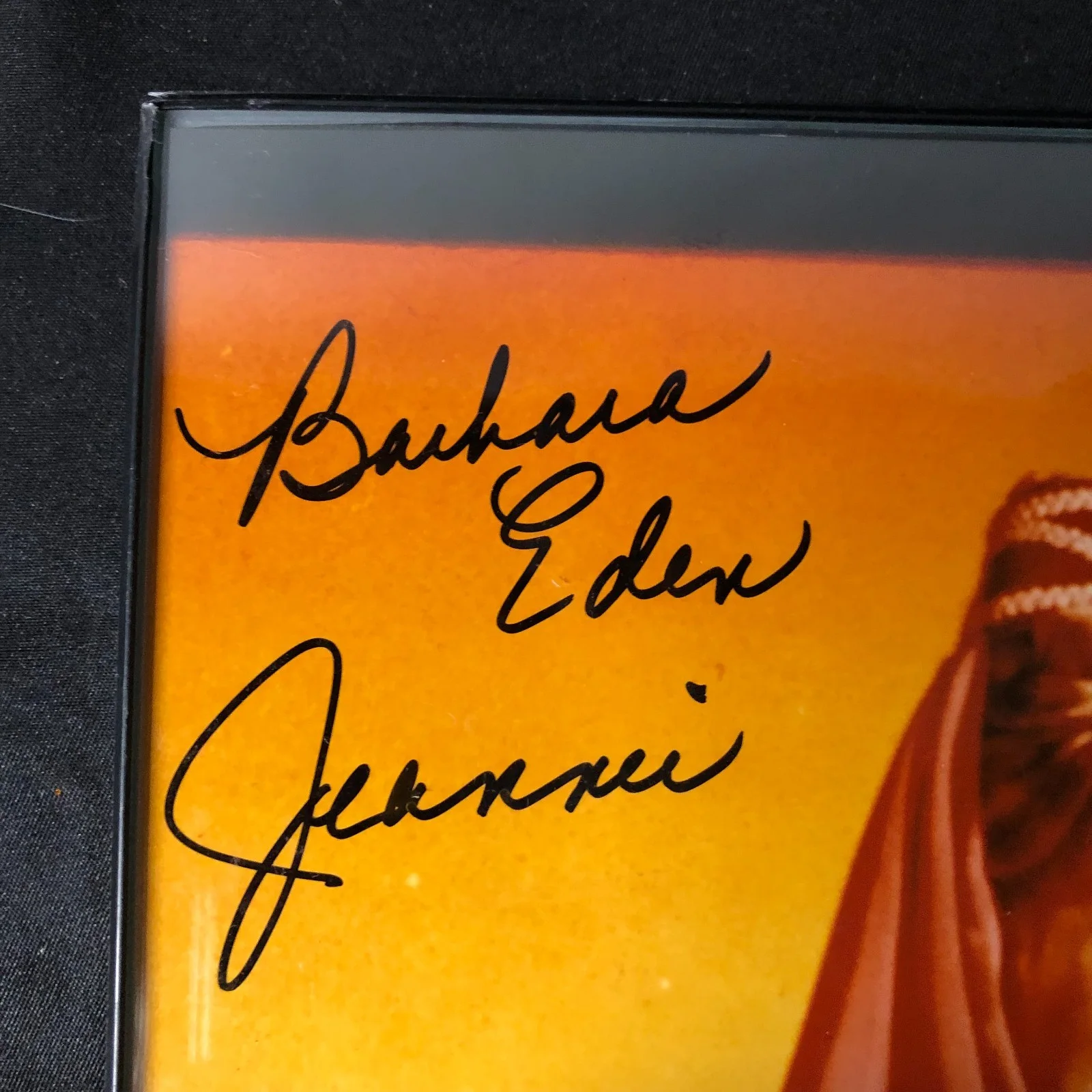 Barbara Eden — Barbara Eden Signed Autographed 8x10 Photo I Dream of Jeannie Framed, изображение 2