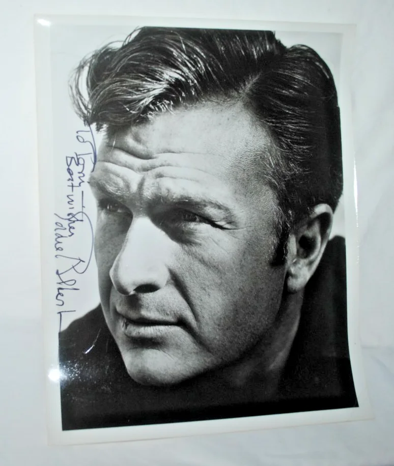 Eddie Albert — Eddie Albert, movie star, vintage promotional 8x10 photo, SIGNED, personalized