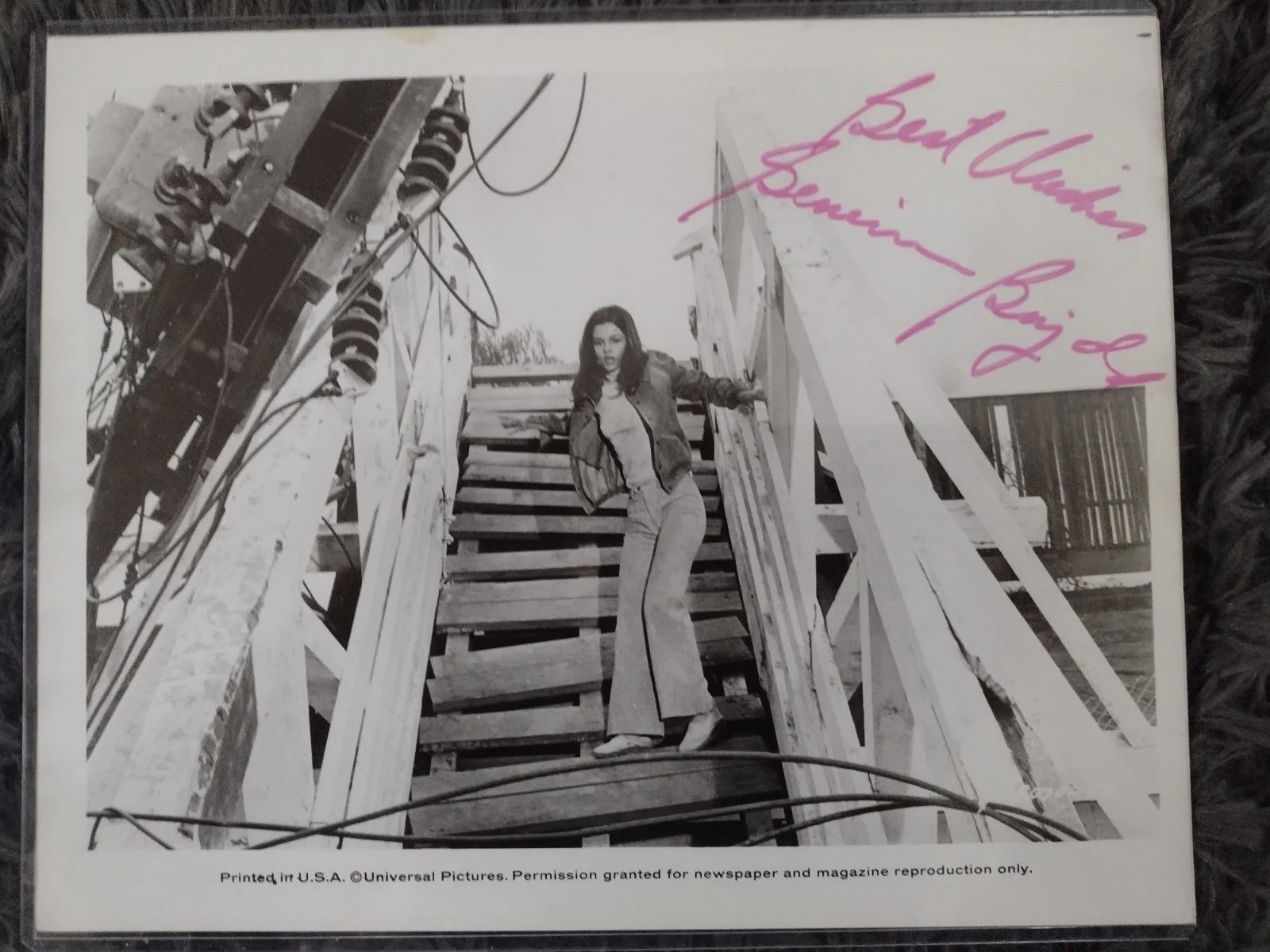Geneviève Bujold — Autographed 8x10 Photo Of Genevieve Bujold From The Movie Earthquake