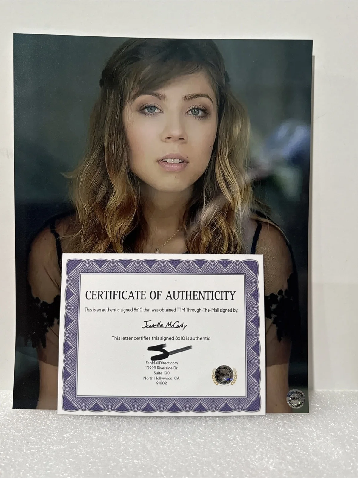 actress — Jennette McCurdy (Actress) Signed Autographed 8x10 photo - AUTO w/COA, изображение 2