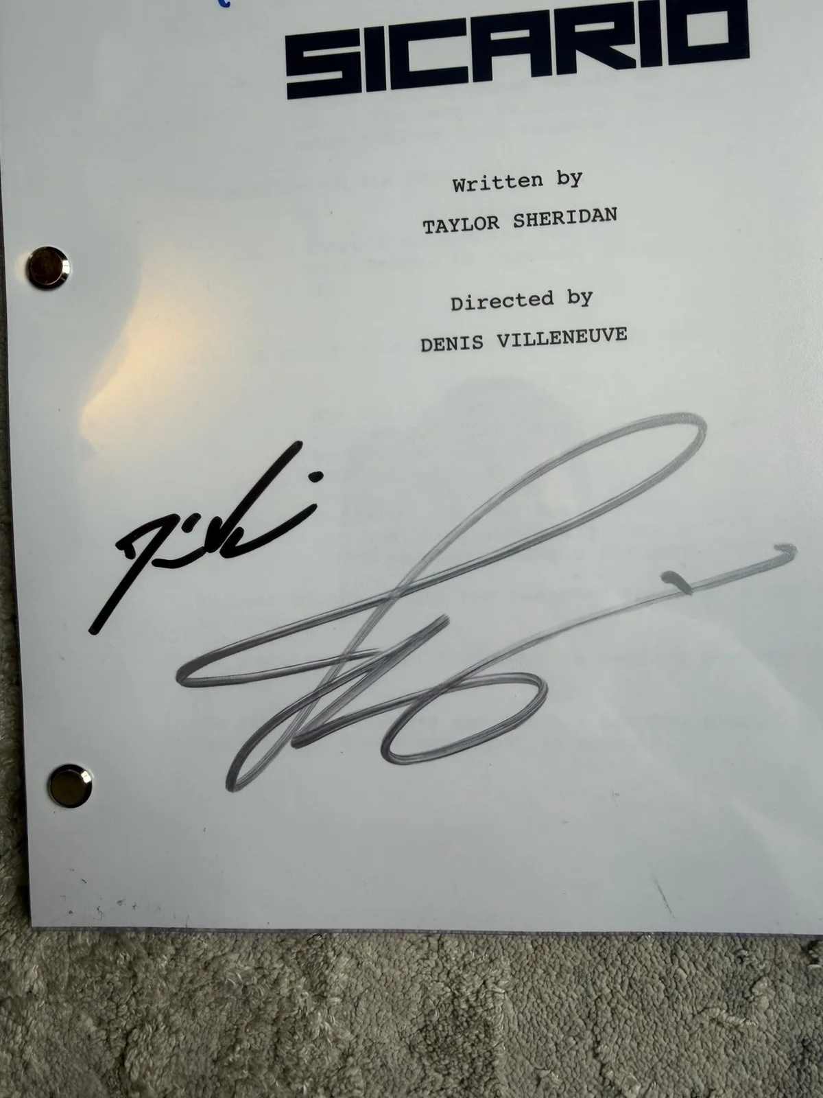 Sicario SIGNED Script - Villeneuve, del Toro, Brolin - BAS, image 3