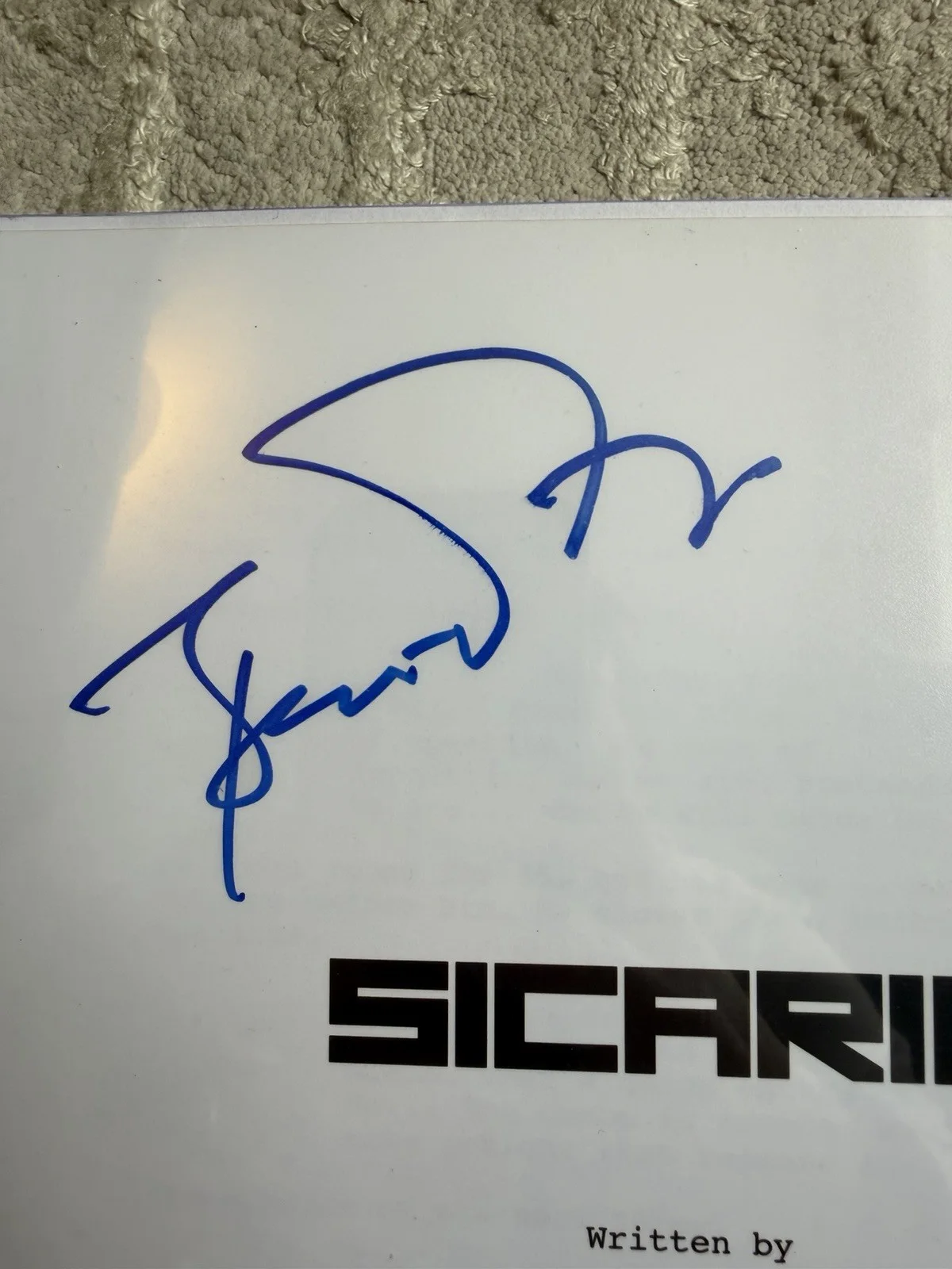 Sicario SIGNED Script - Villeneuve, del Toro, Brolin - BAS, image 4