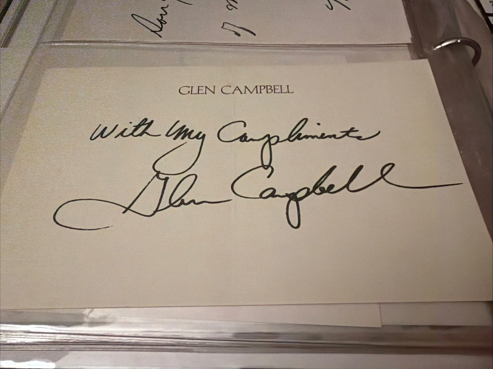 Glen Campbell Signed Autograph Card – Rhinestone Cowboy Country Music Legend, изображение 3