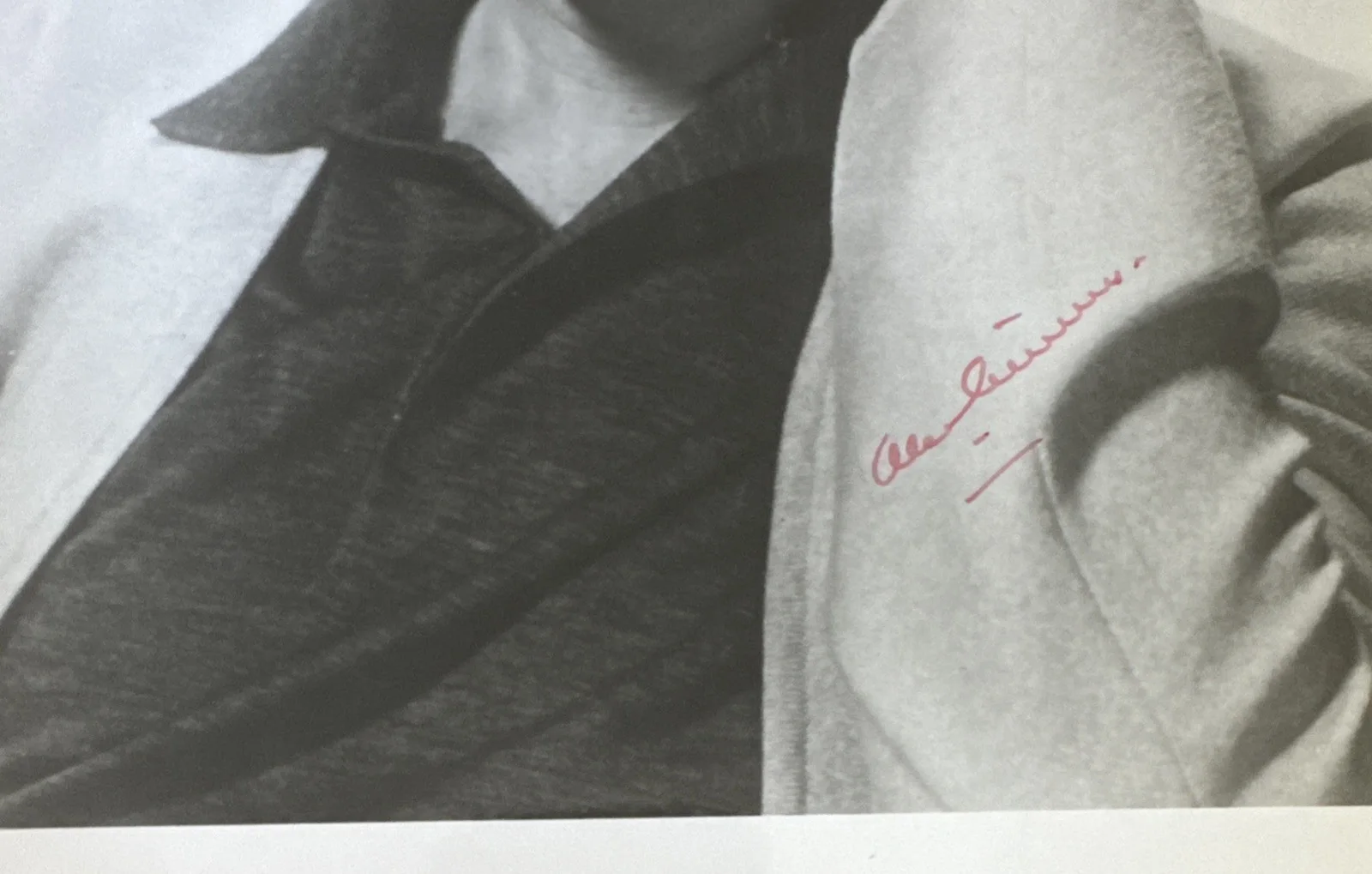 ALEC GUINNESS SIGNED 8x10” Photo STAR WARS OBI WAN KENOBE VG+, изображение 2