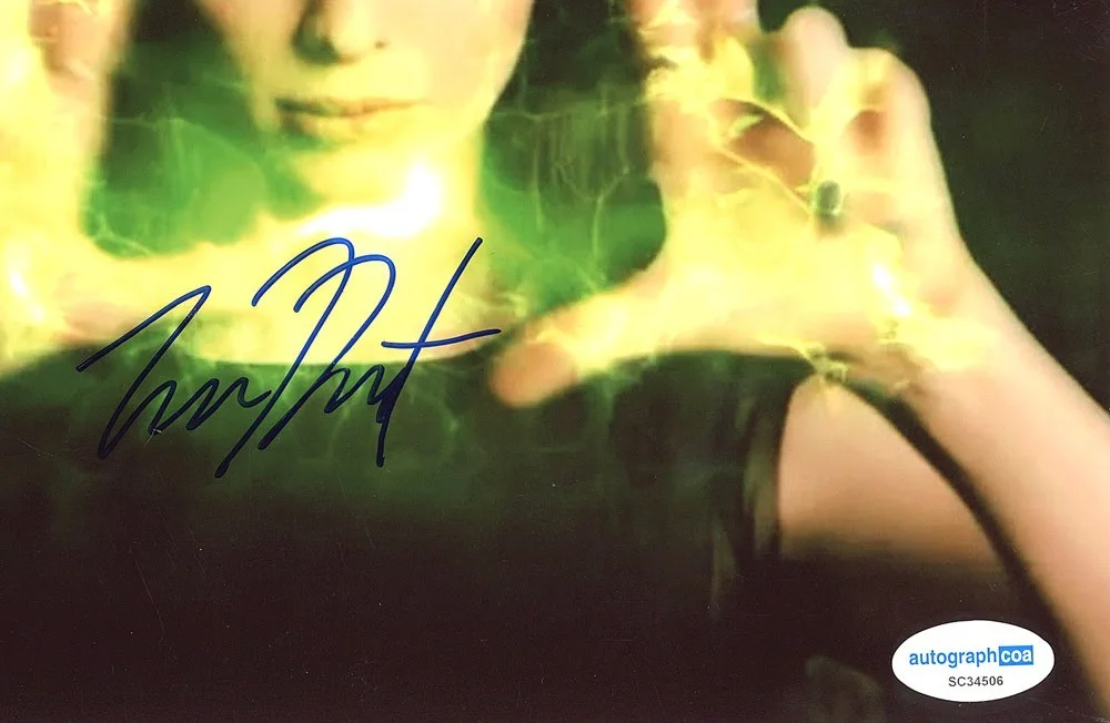 Emma Dumont — Emma Dumont signed "THE GIFTED" 8x10 Photo PROOF b POLARIS Lorna Dane ACOA COA, изображение 4