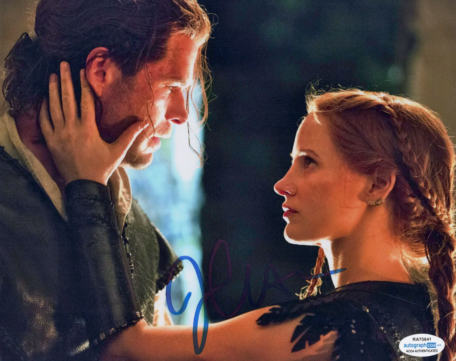 JESSICA CHASTAIN — Jessica Chastain signed Autographed "THE HUNTSMAN" 8x10 Photo Proof ACOA COA, image 3