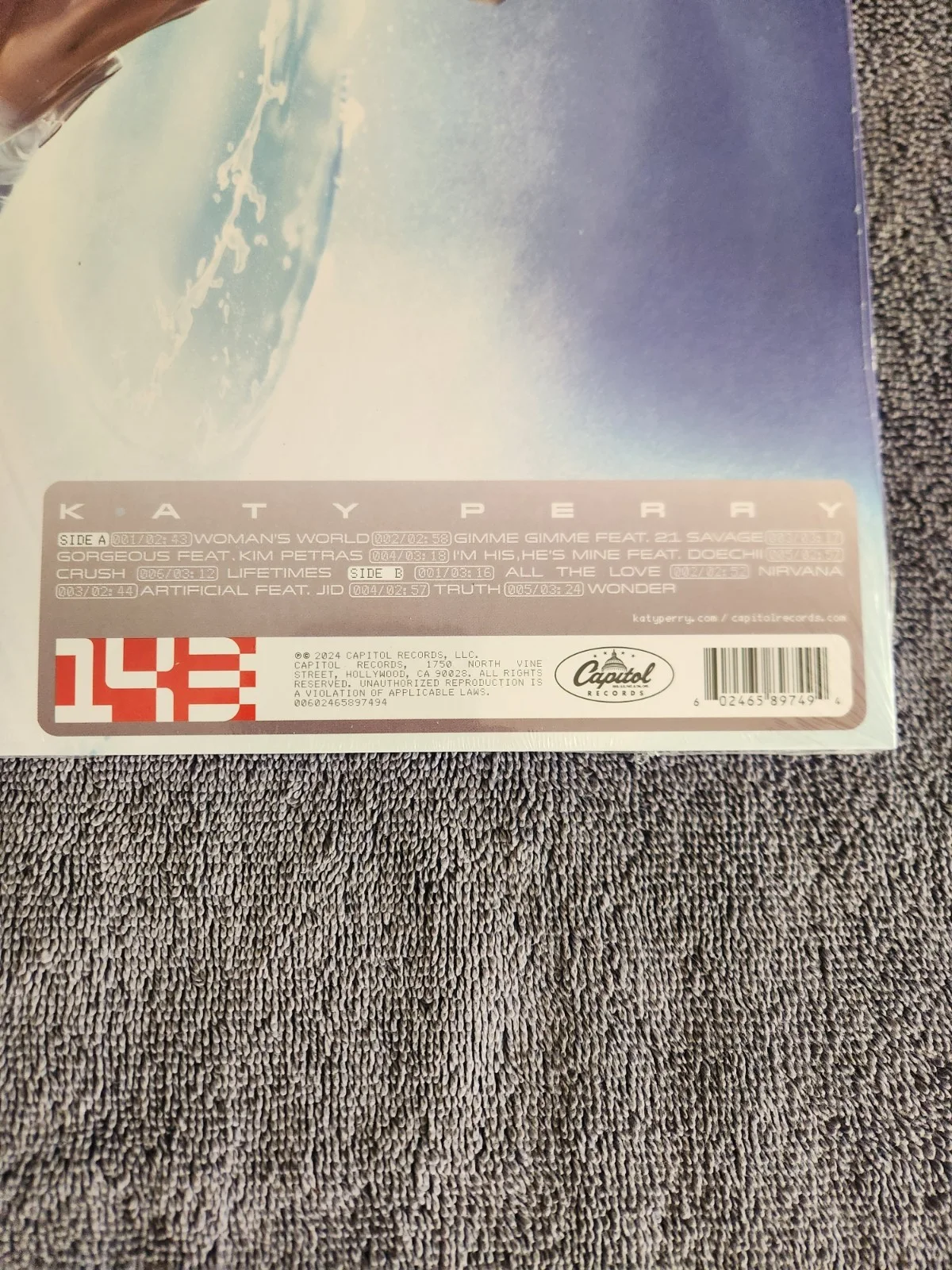 KATY PERRY AUTOGRAPHED 143 LP, BRAND NEW - SIGNED INSERT, image 2