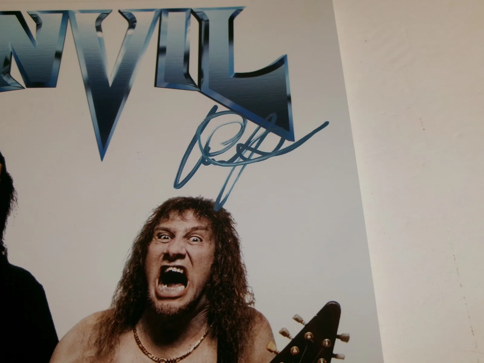 Huge Anvil 11x14 Color Photo Signed By Lips & Robb Reiner JSA CERT, image 3