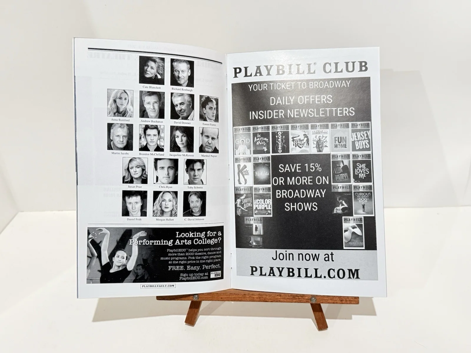Cast — The Present SIGNED/AUTOGRAPHED Opening Night Broadway Playbill (Cate Blanchett), image 3