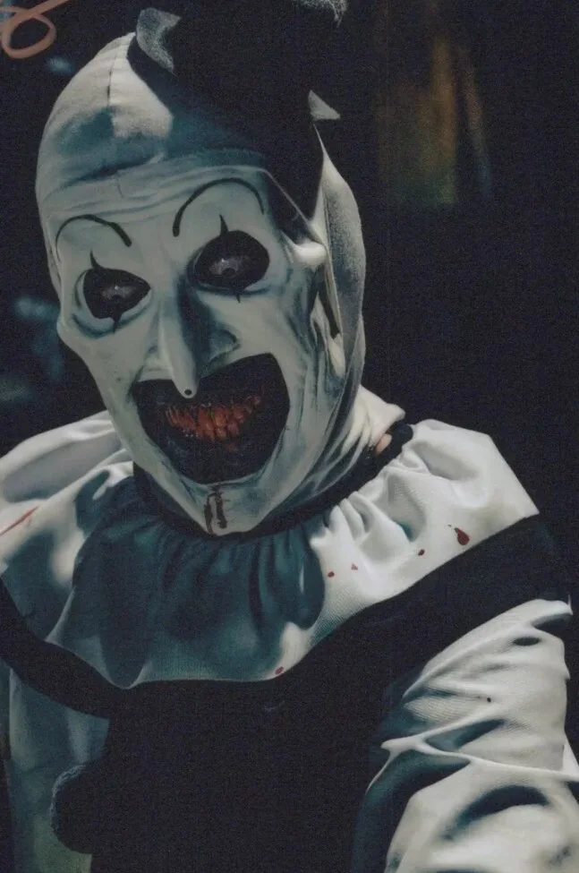 David howard Thornton — DAVID HOWARD THORNTON - 'Art The Clown' In "TERRIFIER 3" Signed 8x10 w/COA., изображение 3