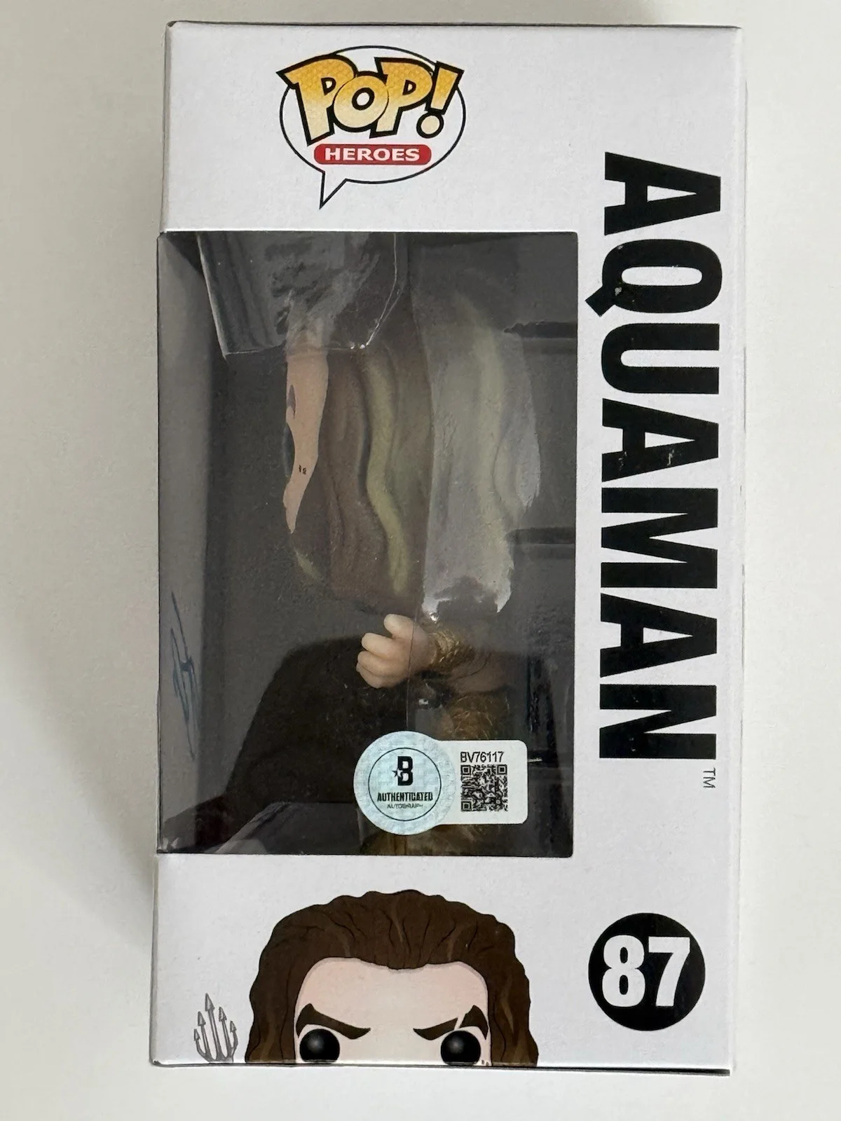 Jason Momoa — Jason Momoa signed Aquman Batman vs Superman Funko Pop #87 Beckett BAS autograph, image 4
