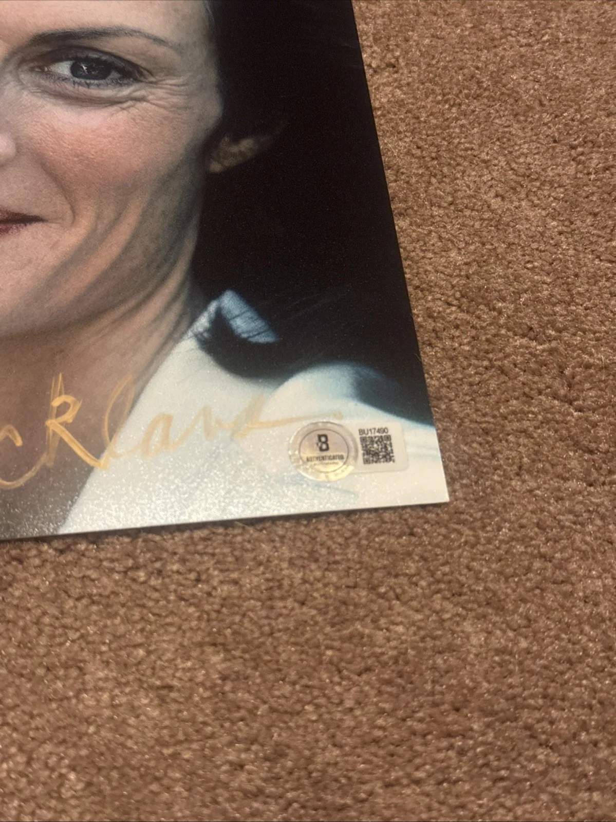 Gail Strickland — GAIL STRICKLAND SIGNED 8X10 PHOTO BECKETT BAS COA DROWNING POOL UNCOMMON VALOR, изображение 2