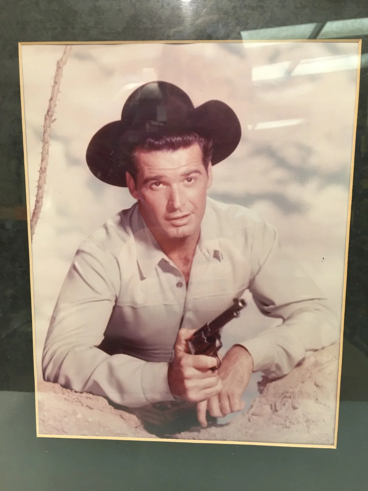 James Garner Mounted Framed Photographic Image - Hand Signed Frame 18x14", image 2