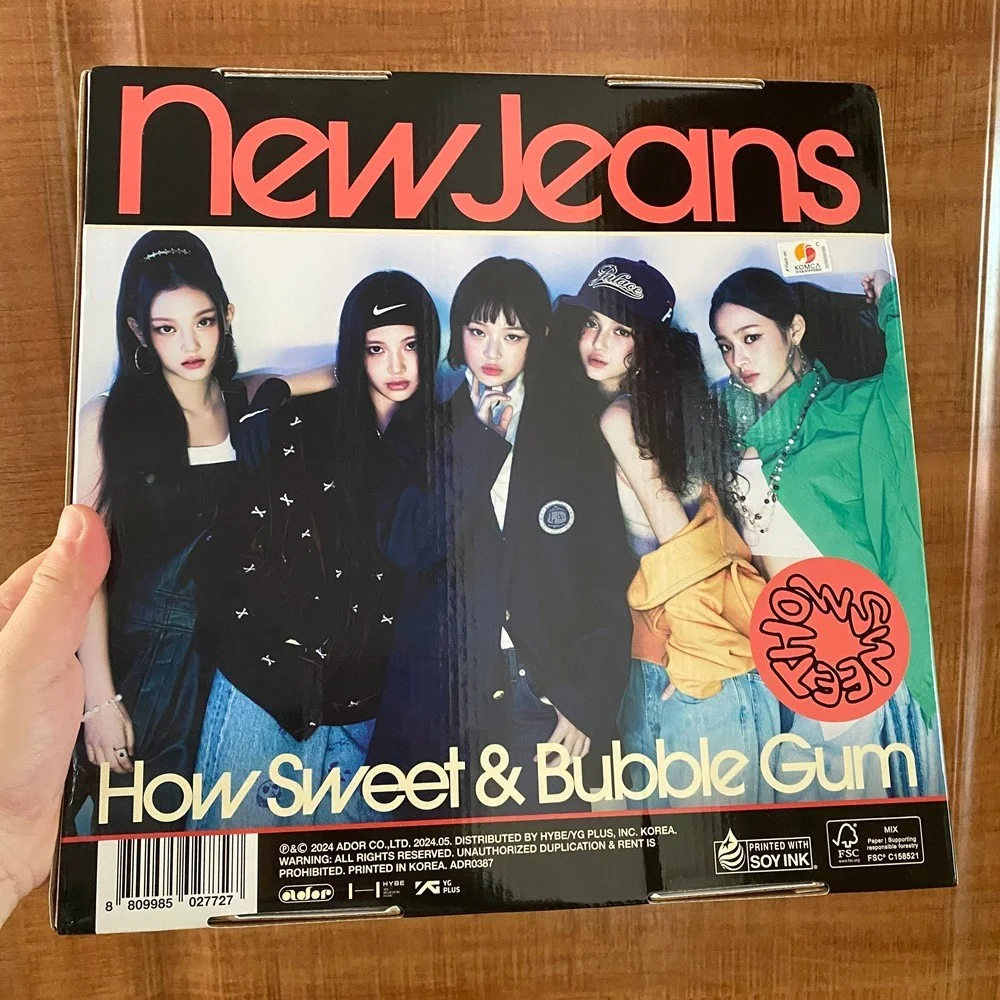 NEWJEANS NEW JEANS HOW SWEET&BUBBLE GUM CD K-POP GROUP AUTOGRAPHED SIGNED RARE, изображение 3