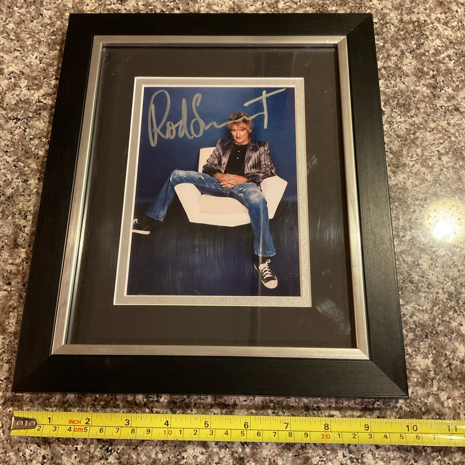 ROD STEWART Signed Autographed 8x10 Photo W/ Coa, image 2