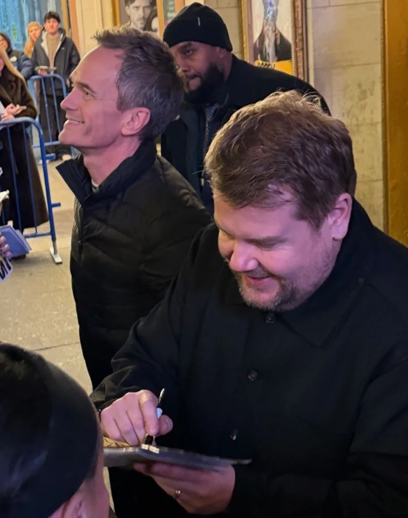 James Corden, Neil Patrick Harris, Bobby Cannavale — Art Signed Broadway Window Card Poster James Corden Neil Patrick Harris Bobby C, изображение 5